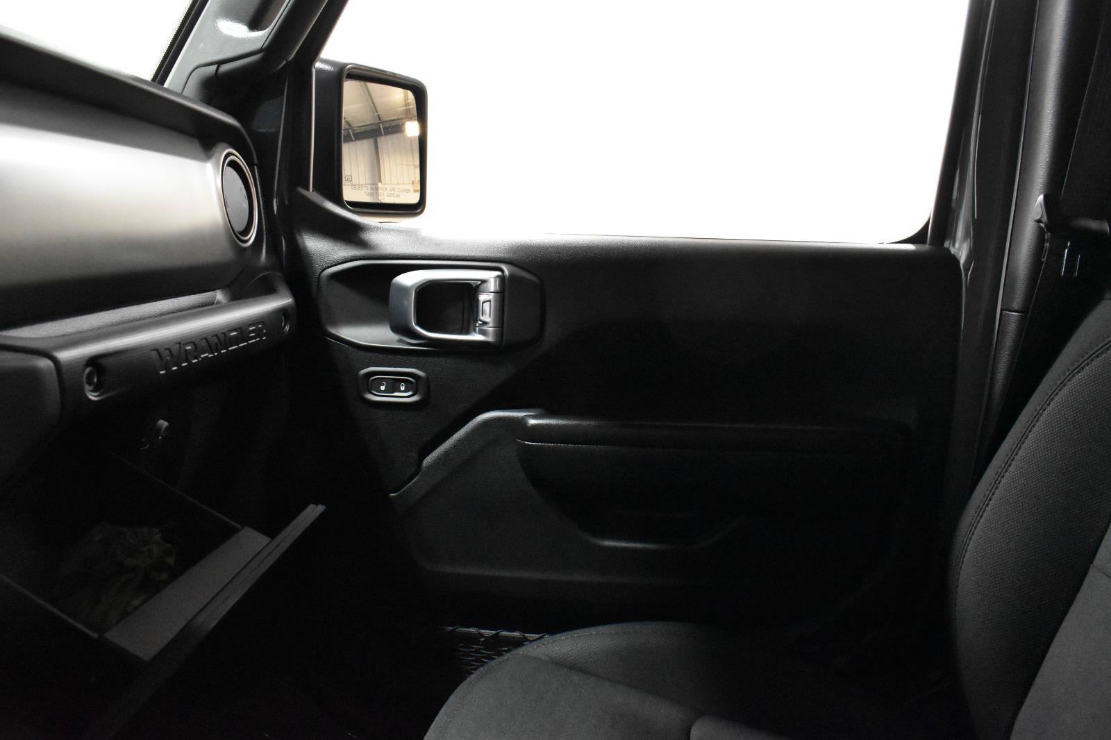 Used 2021 Jeep Wrangler Unlimited Sport image 18