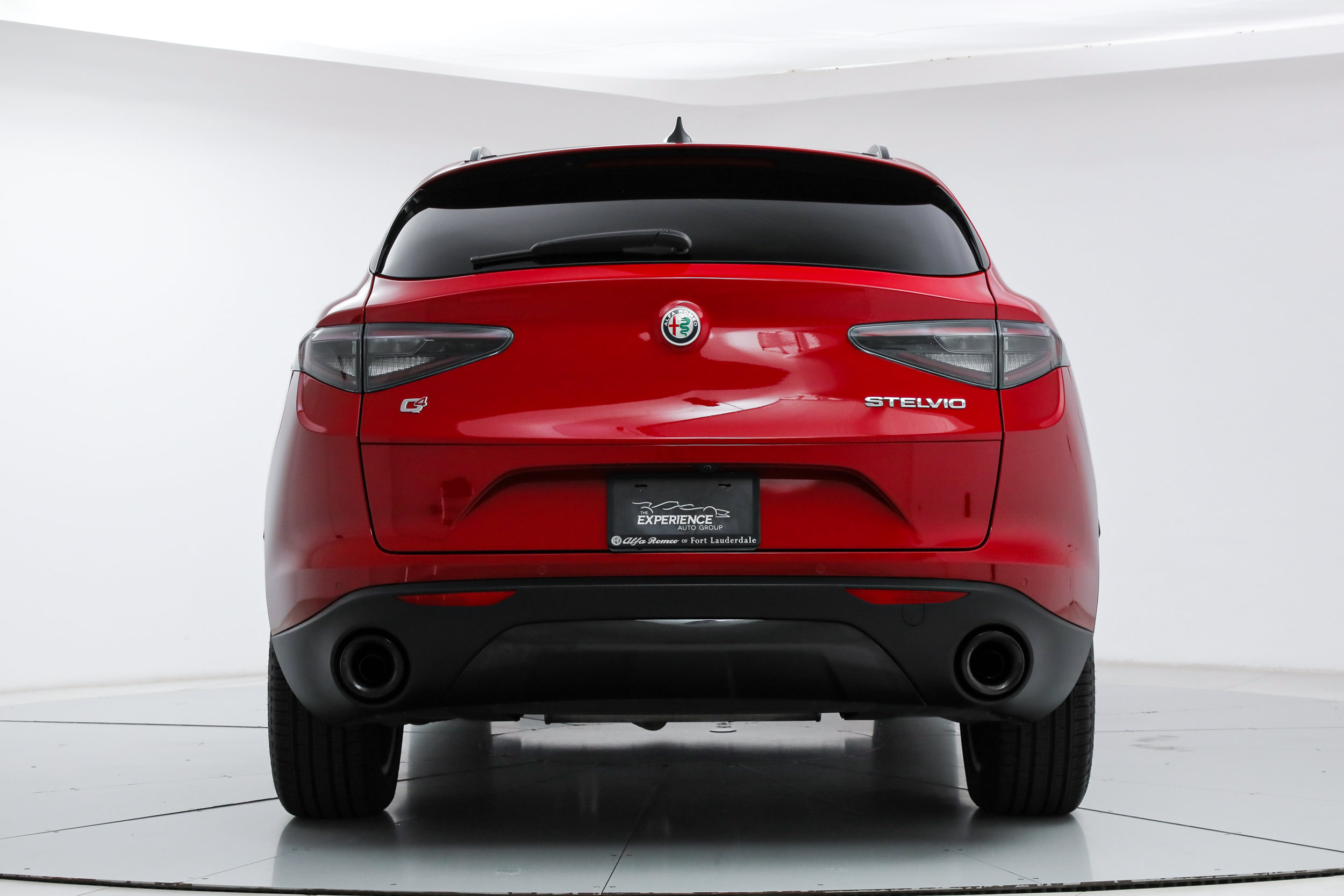 New 2025 Alfa Romeo Stelvio Sprint w/ Convenience Package AWD/4WD image 4