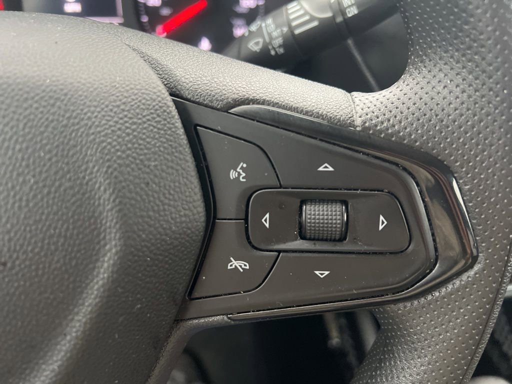 Used 2023 Chevrolet TrailBlazer LT w/ Convenience Package image 17