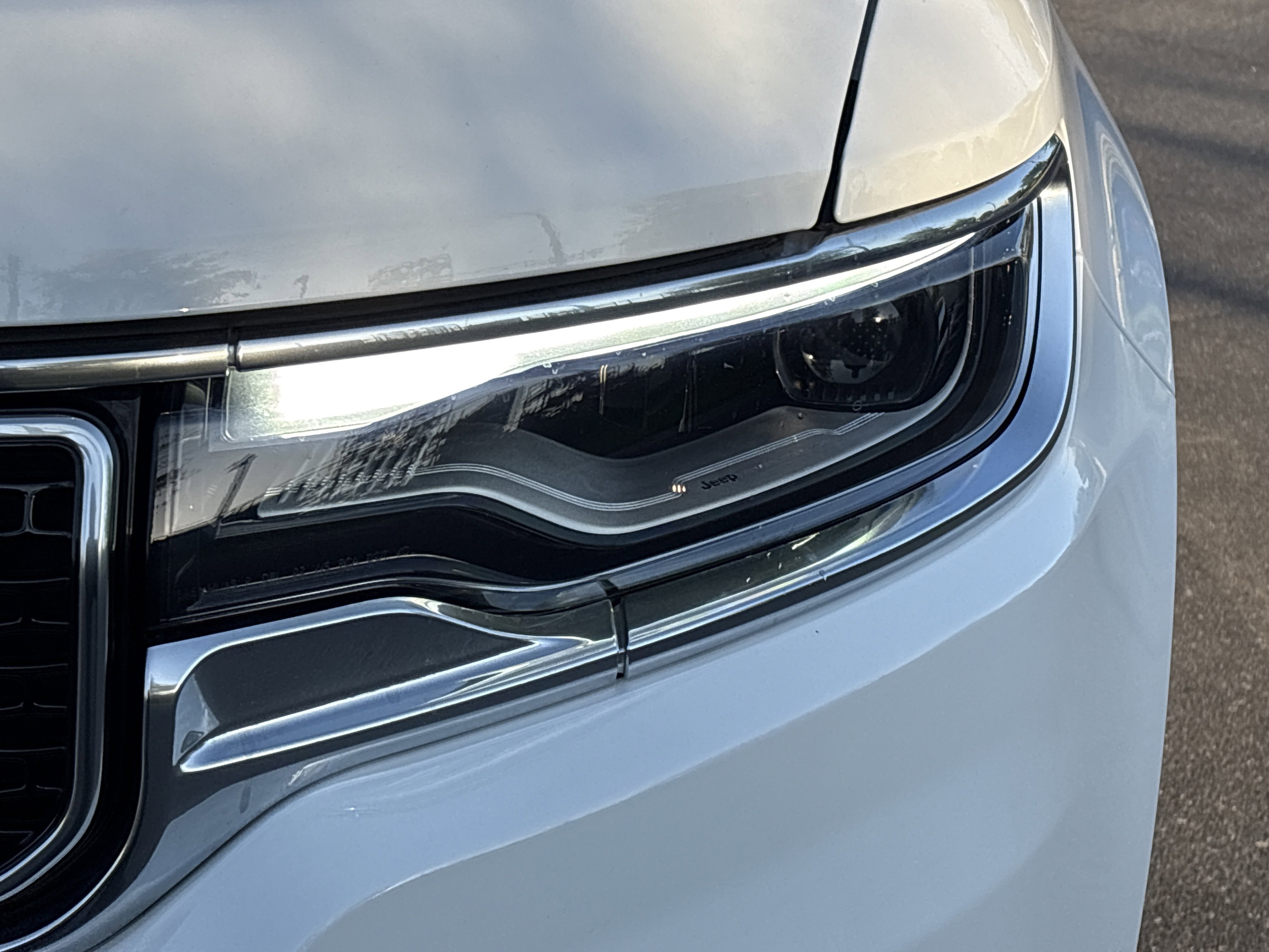 Used 2024 Jeep Wagoneer 2WD w/ Premium Group I image 11