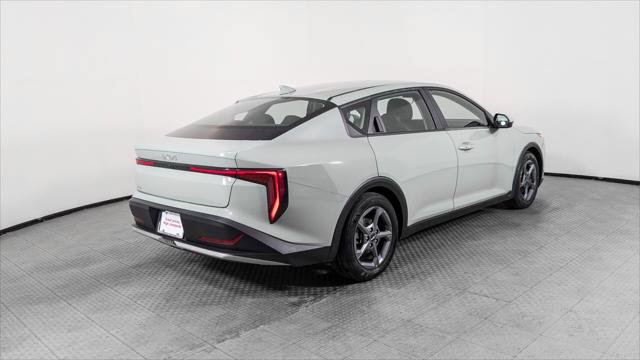 Used 2025 Kia K4 FWD image 8