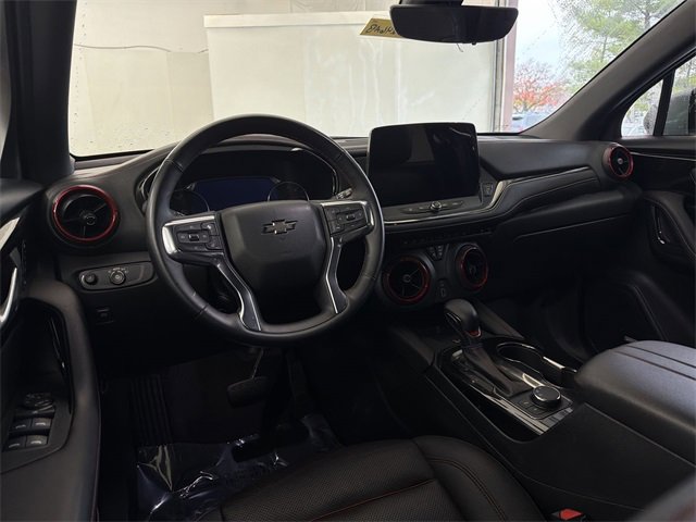 Certified 2023 Chevrolet Blazer RS w/ Driver Confidence II Package image 19