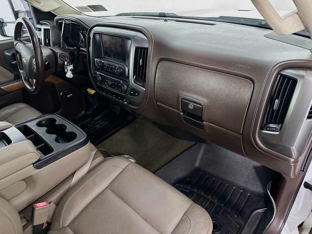 Used 2015 Chevrolet Silverado 3500 LTZ w/ Duramax Plus Package AWD/4WD image 29
