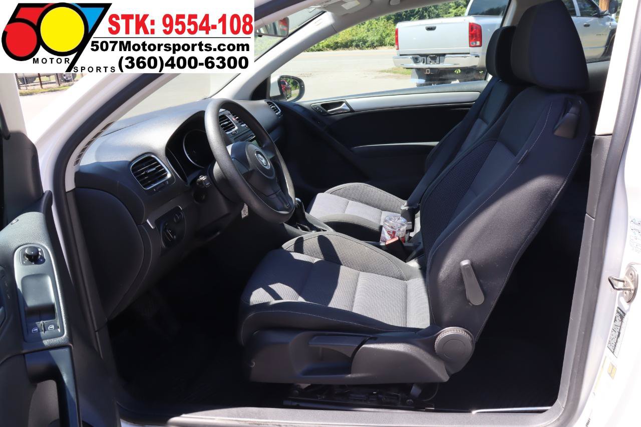 Used 2012 Volkswagen Golf 2-Door FWD image 13