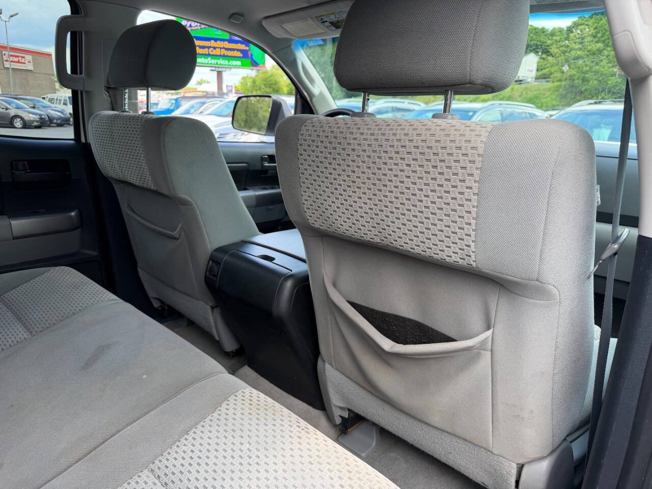 Used 2010 Toyota Tundra 4x4 Double Cab image 34