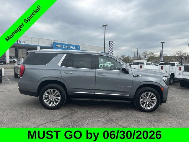 Used 2022 GMC Yukon SLT AWD/4WD image 2
