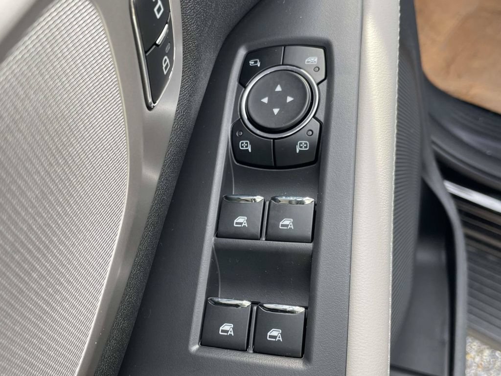 New 2026 Ford Expedition Max Active RWD image 16