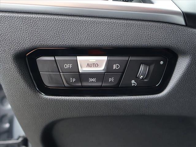 Used 2026 BMW M2 w/ Lighting Package RWD image 15