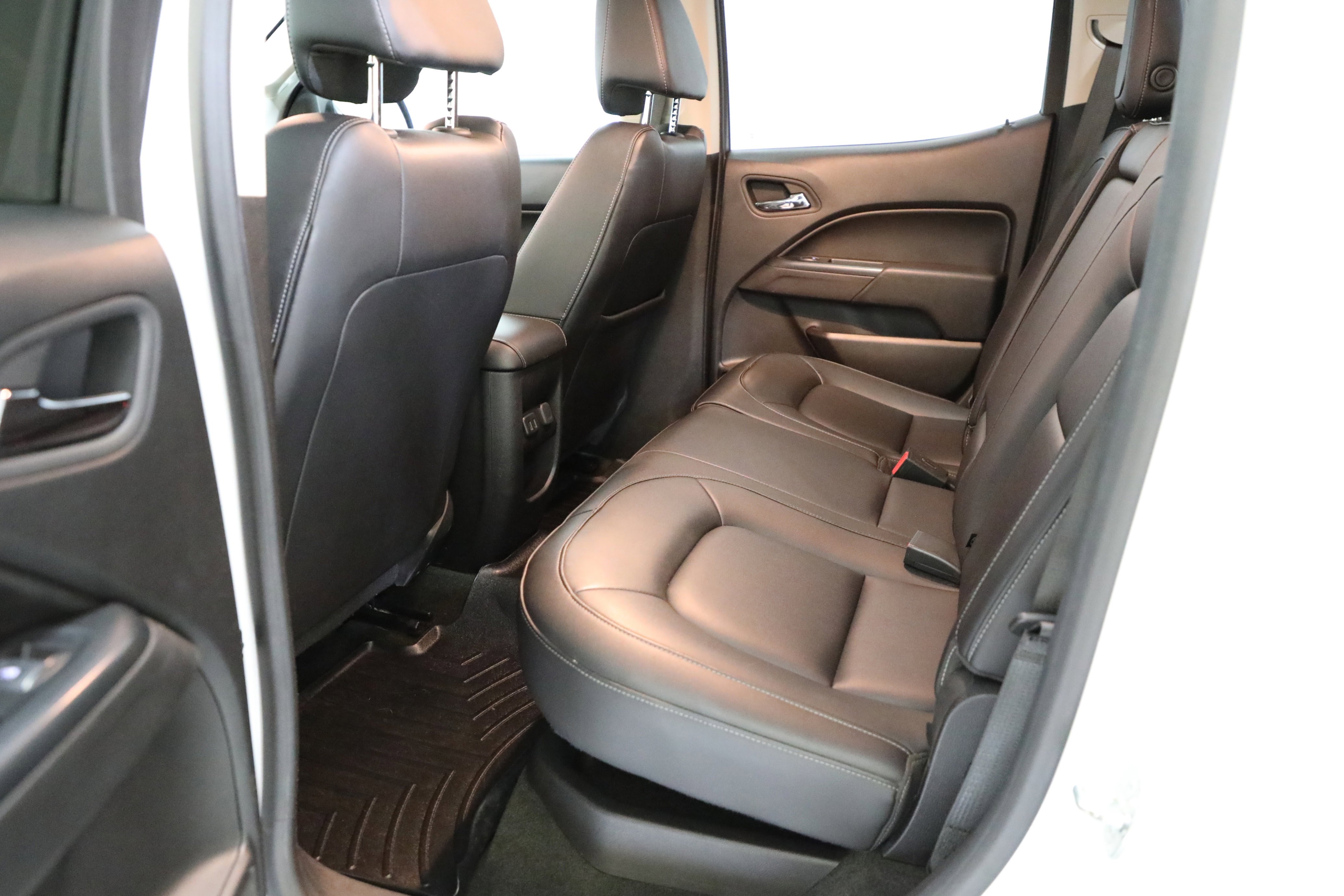 Used 2018 Chevrolet Colorado ZR2 image 14