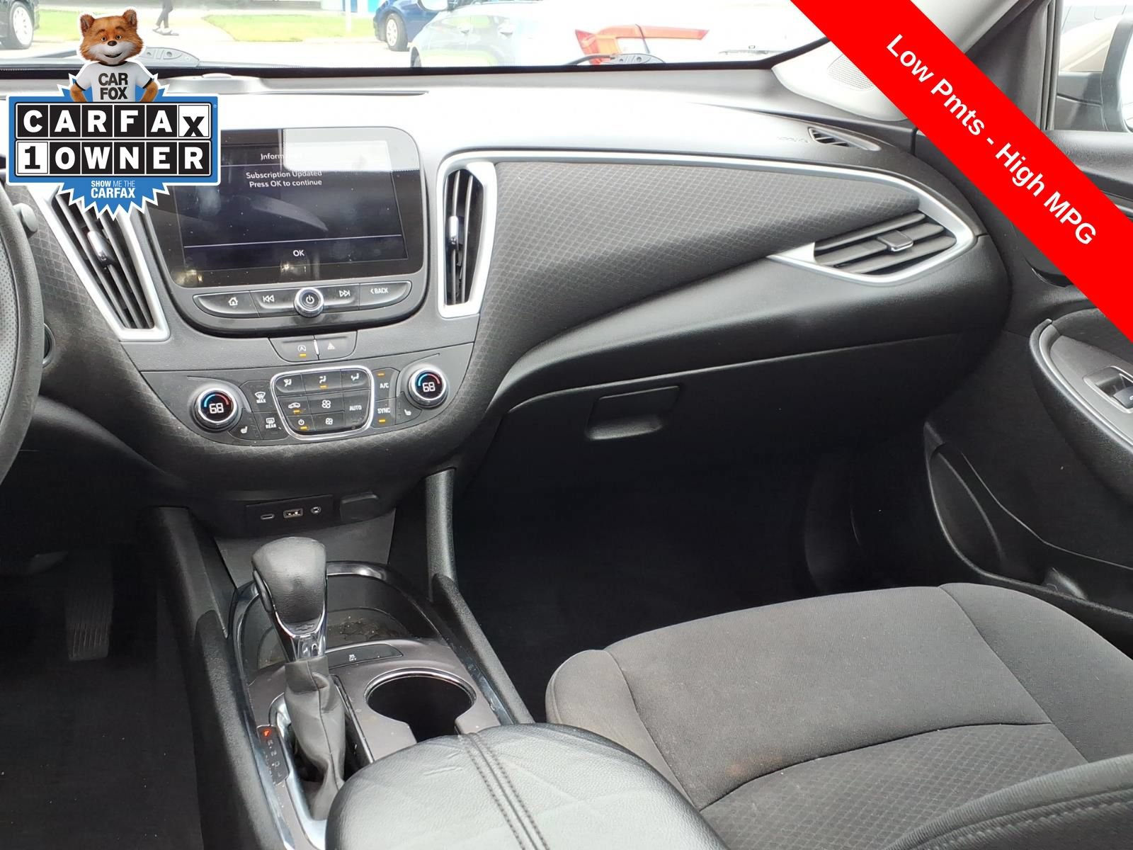 Used 2022 Chevrolet Malibu LT FWD image 14