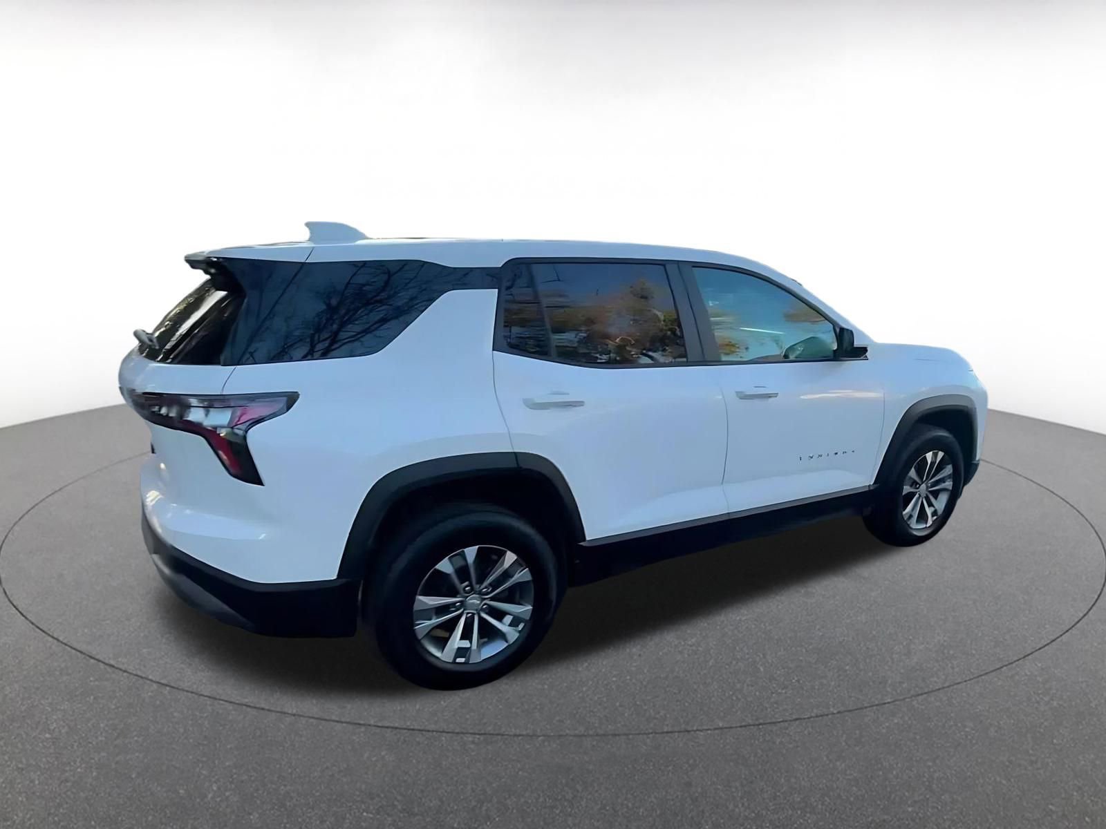 Used 2025 Chevrolet Equinox LT image 15