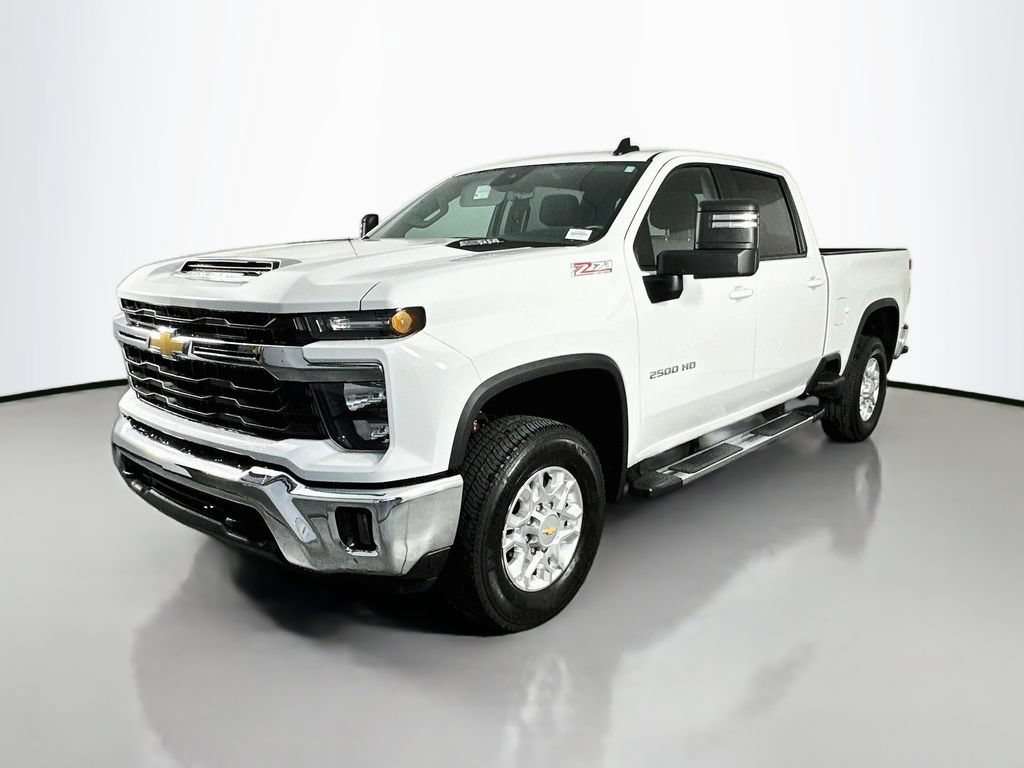 Used 2025 Chevrolet Silverado 2500 LT AWD/4WD video 3