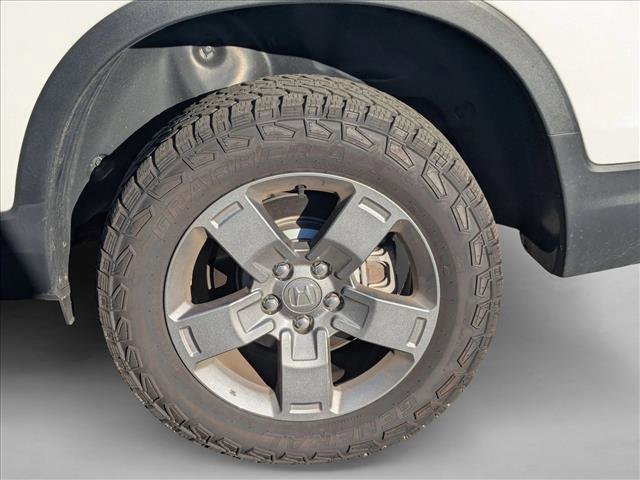 Used 2025 Honda Ridgeline TrailSport image 24
