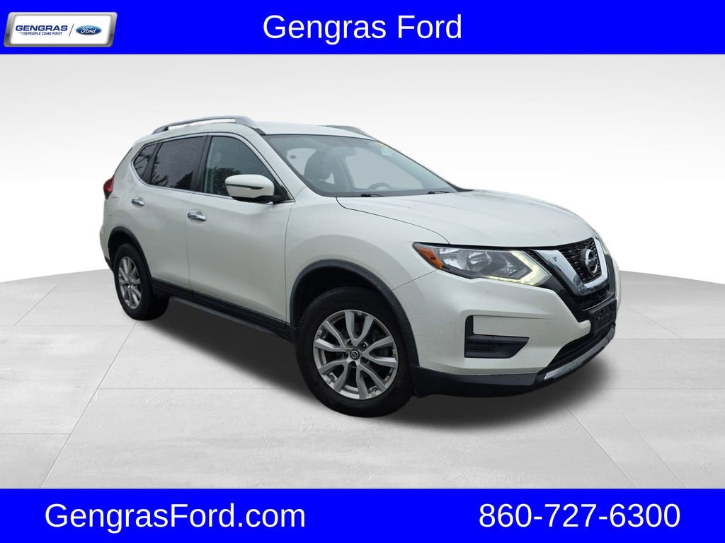 Used 2017 Nissan Rogue SV
