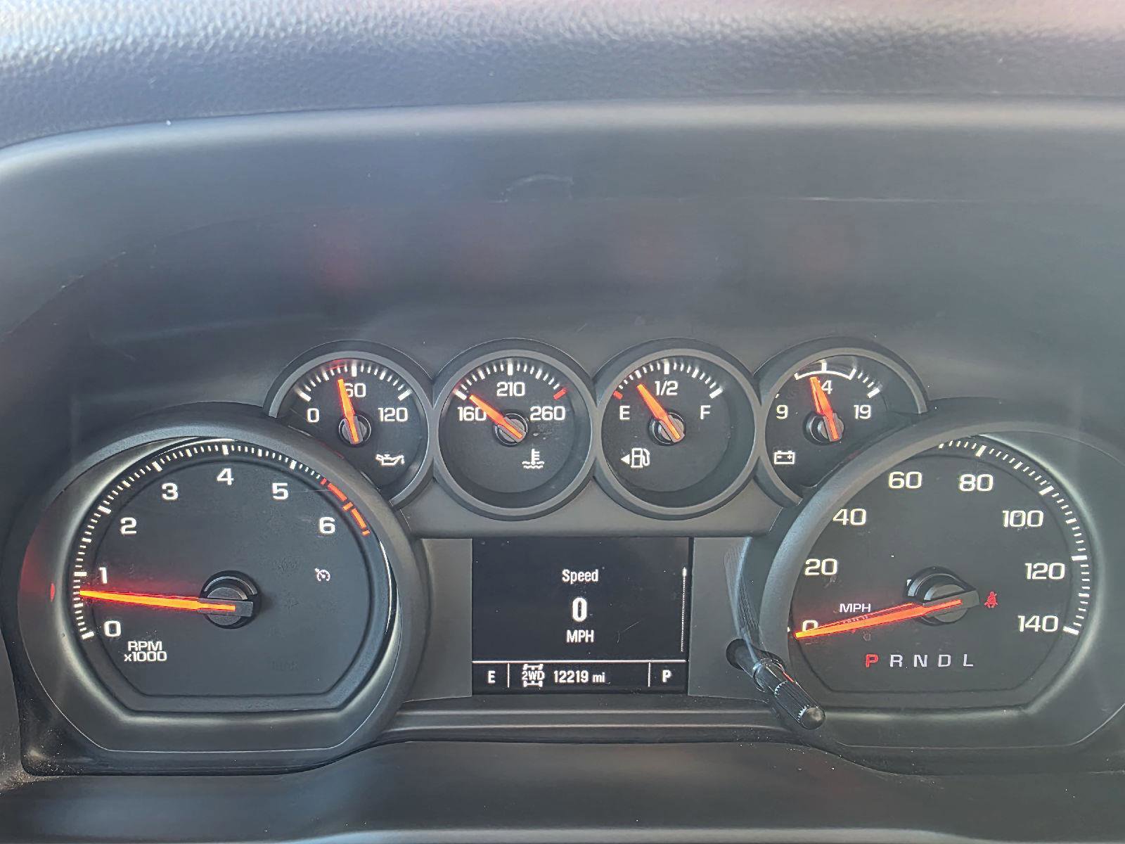 Used 2024 Chevrolet Silverado 2500 Custom image 11