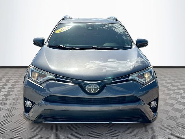 Used 2018 Toyota RAV4 XLE FWD image 2