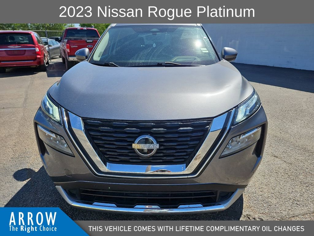 Used 2023 Nissan Rogue Platinum w/ Platinum Premium Package image 3