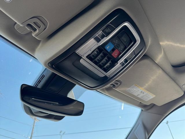 Used 2025 RAM 1500 Limited w/ Bed Utility Group image 27