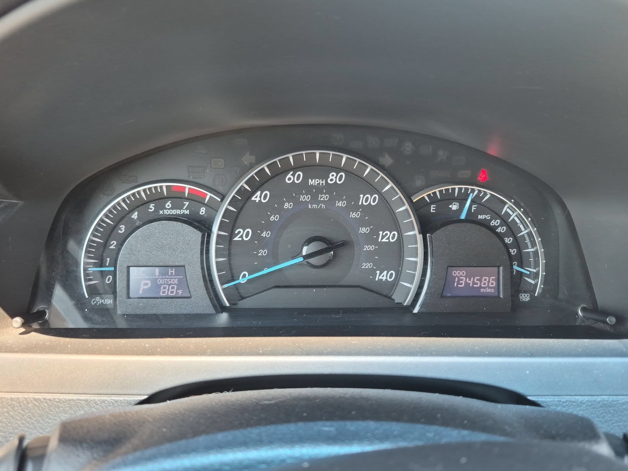 Used 2012 Toyota Camry XLE w/ Leather Pkg FWD image 12