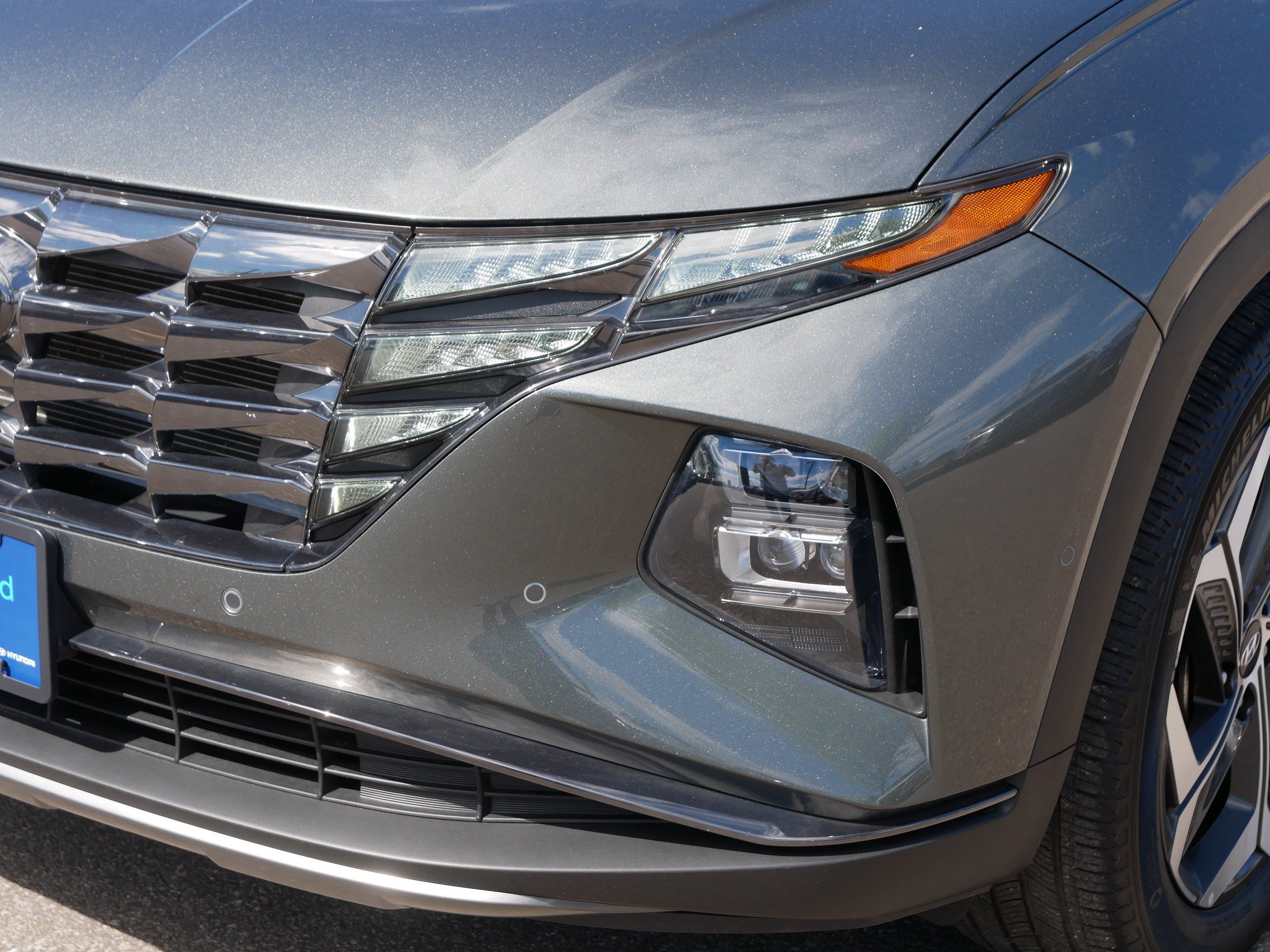 Certified 2023 Hyundai Tucson Limited AWD/4WD image 16