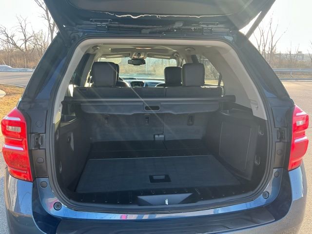 Used 2016 Chevrolet Equinox LTZ w/ Enhanced Convenience Package image 11