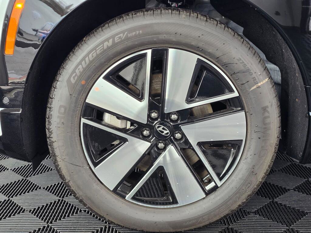 New 2026 Hyundai Ioniq 9 SEL image 11