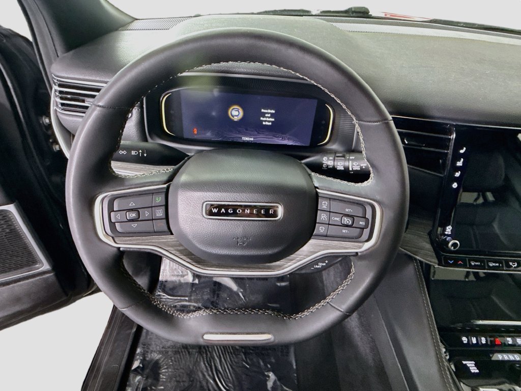Used 2024 Jeep Wagoneer Series II AWD/4WD image 21