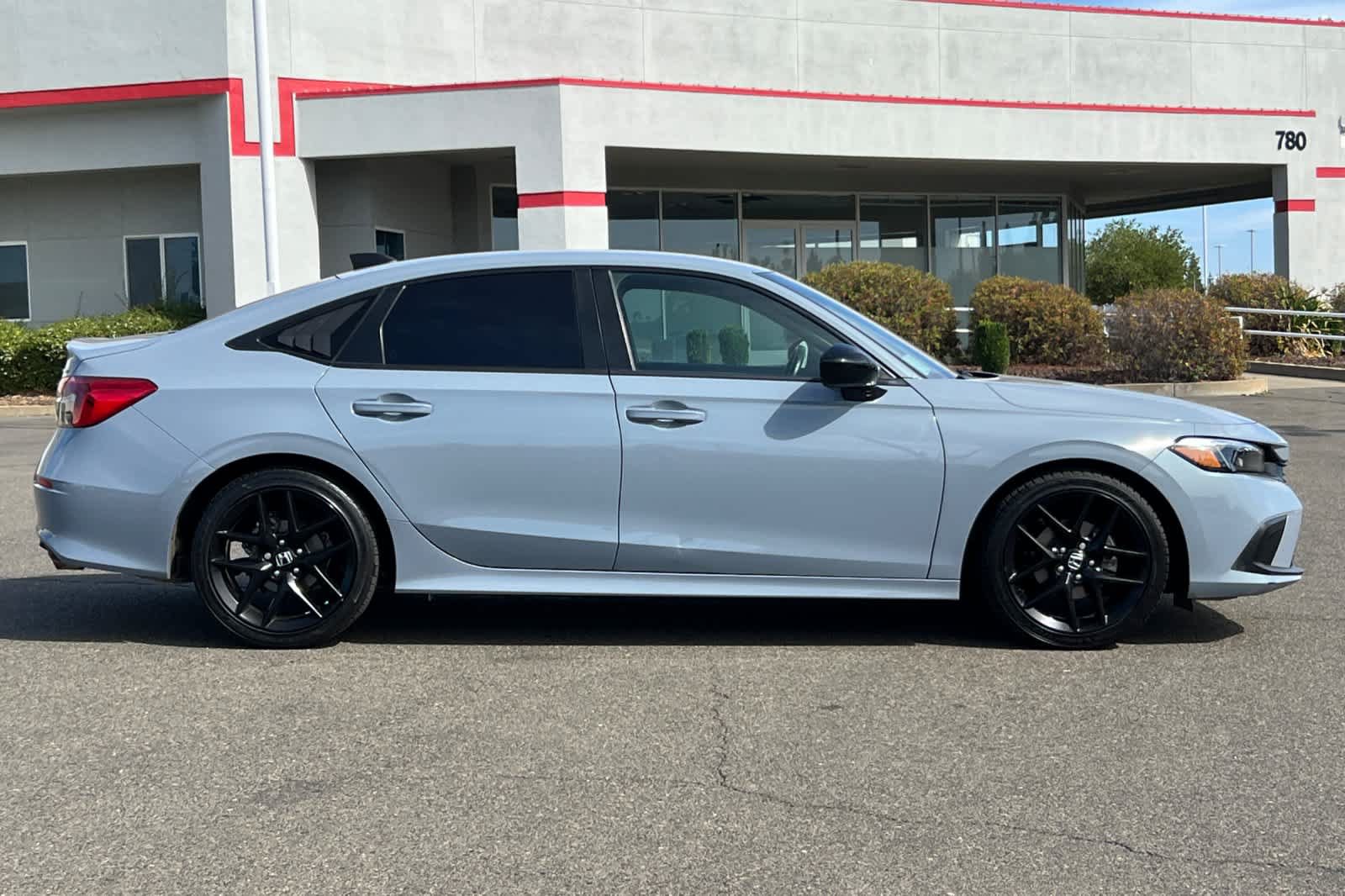 Used 2023 Honda Civic Sport image 7