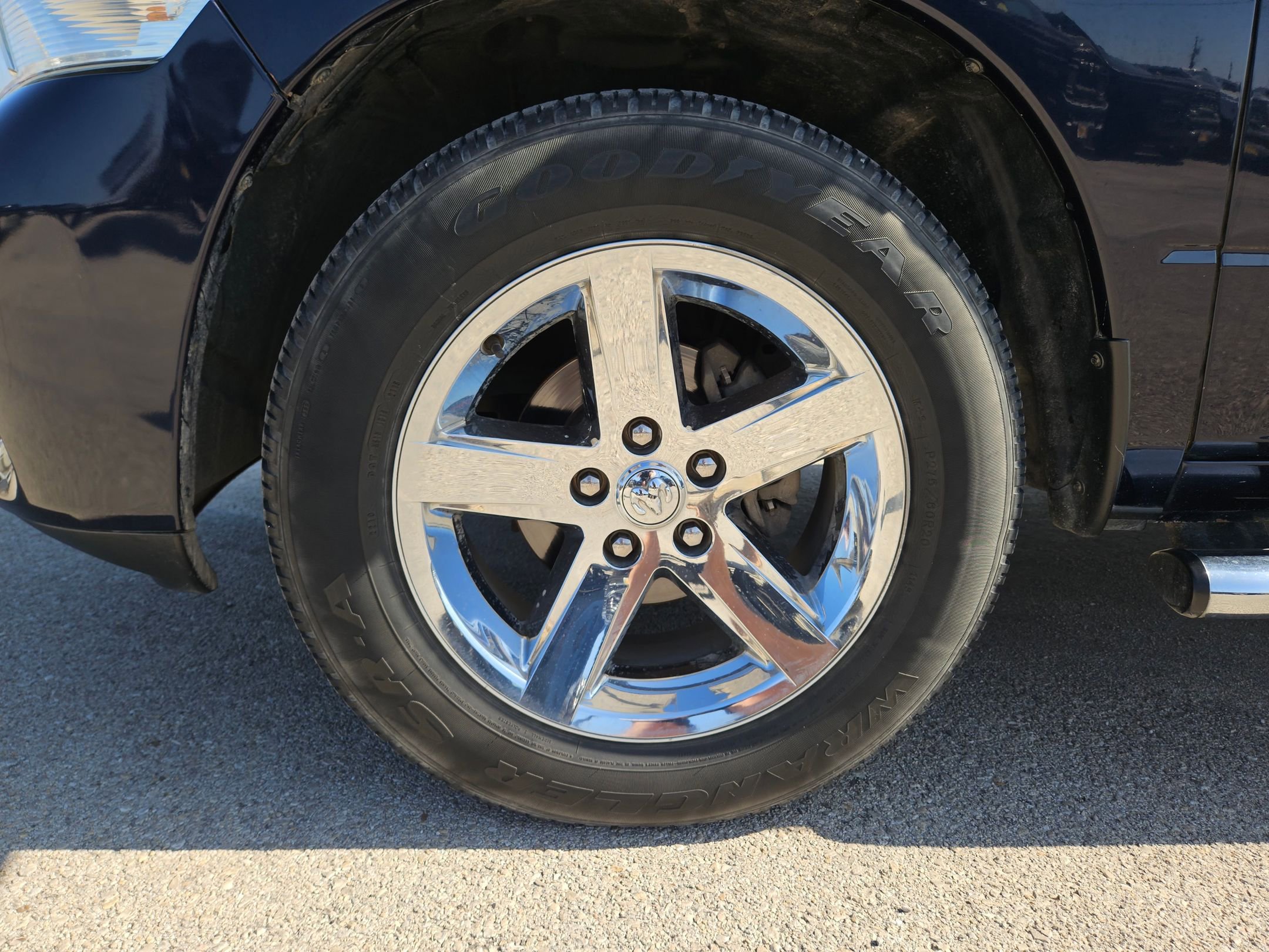 Used 2012 RAM 1500 Express image 30