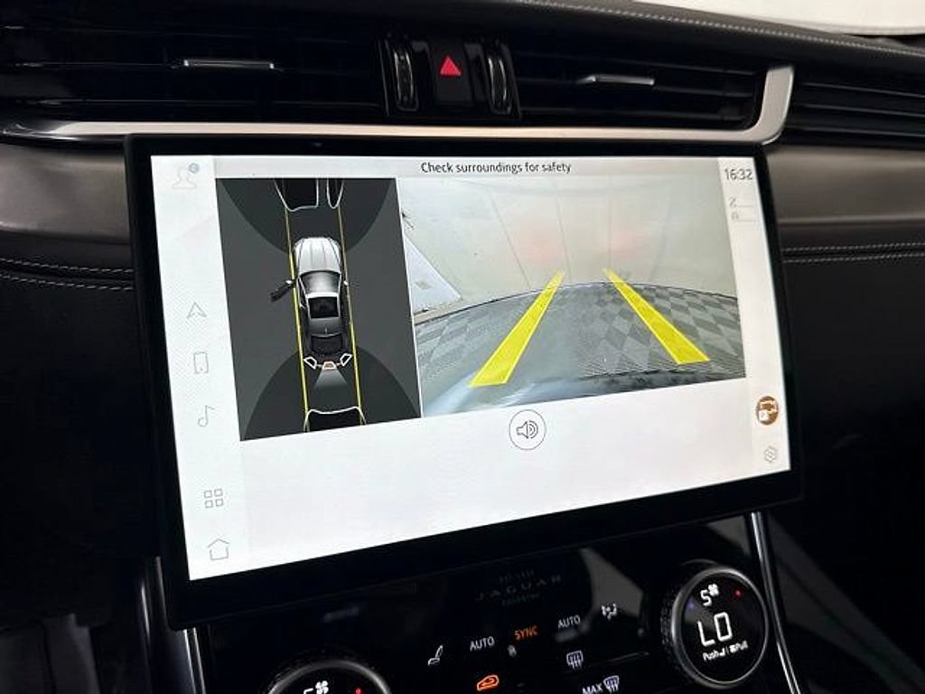 New 2024 Jaguar XF R-Dynamic SE AWD/4WD image 33