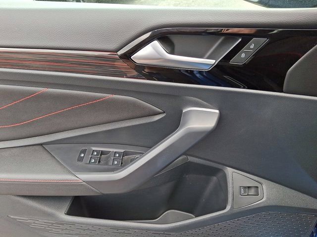 Certified 2024 Volkswagen Jetta GLI 40th Anniversary Edition image 12