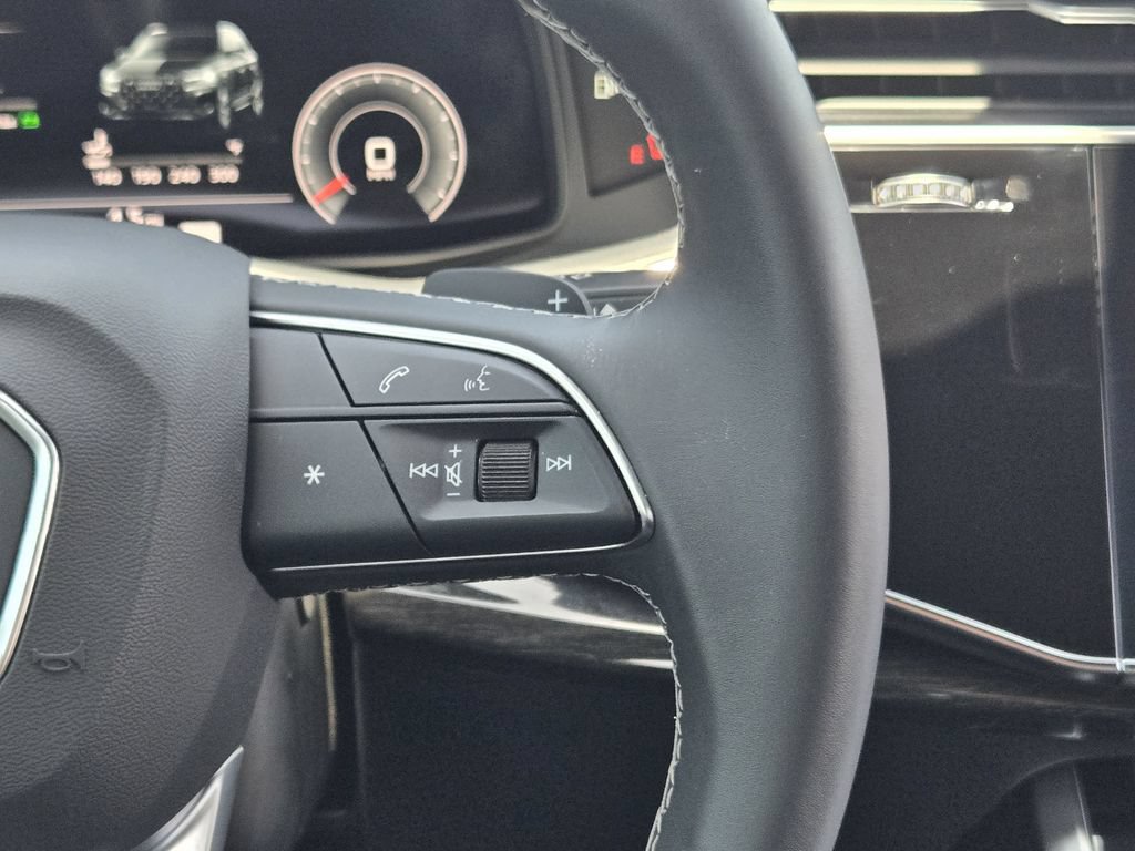 Certified 2026 Audi Q7 2.0T Premium AWD/4WD image 37
