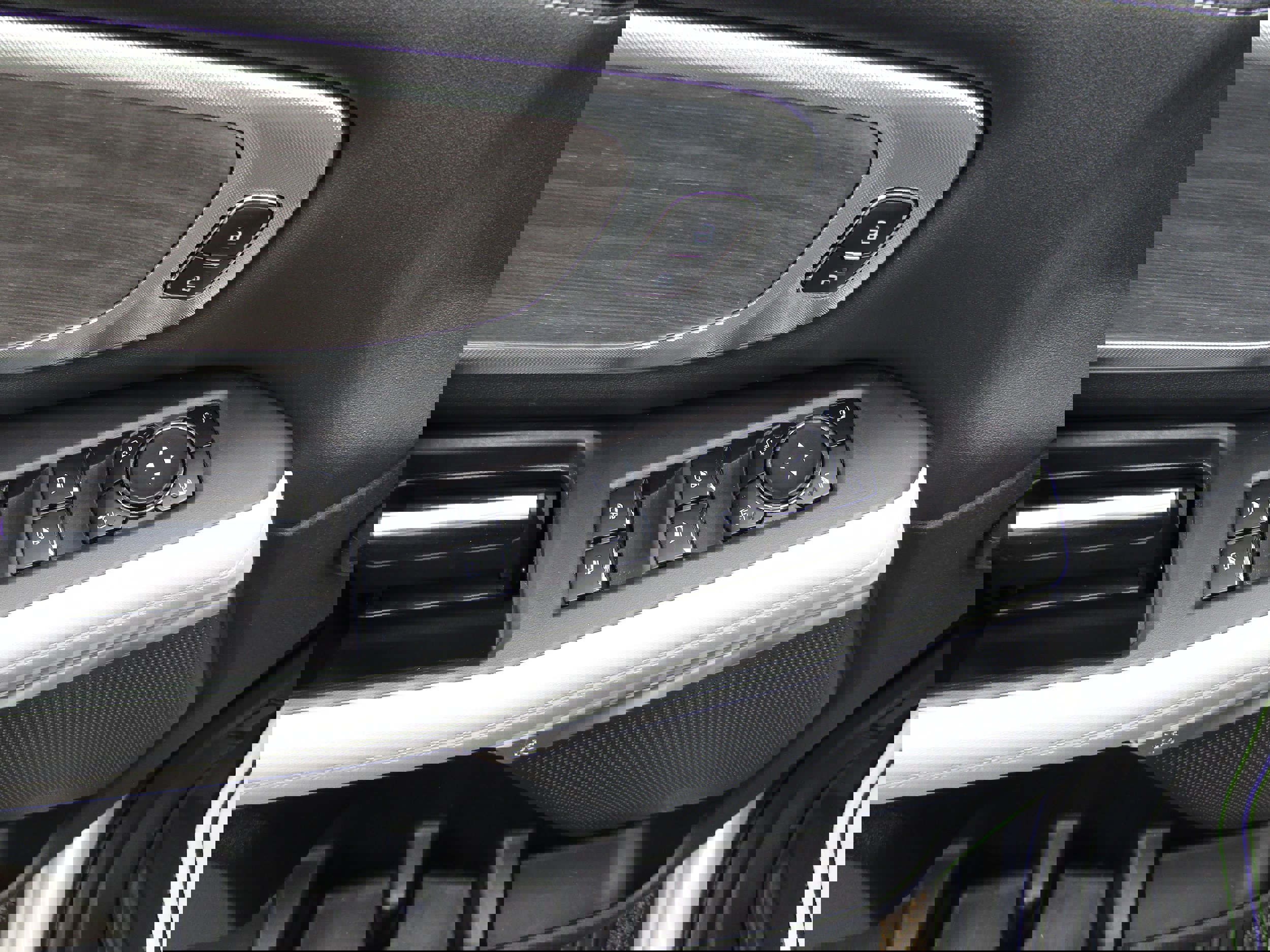 Used 2025 Ford Expedition Platinum w/ Platinum Ultimate Package image 20