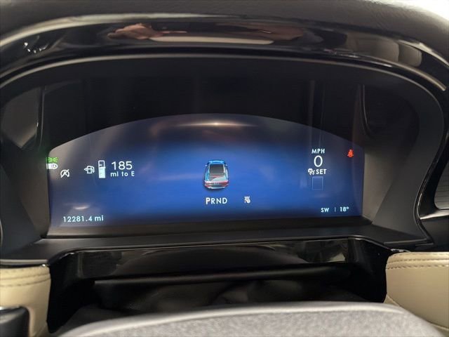 Used 2025 Lincoln Corsair Premiere w/ Equipment Group 101A image 19