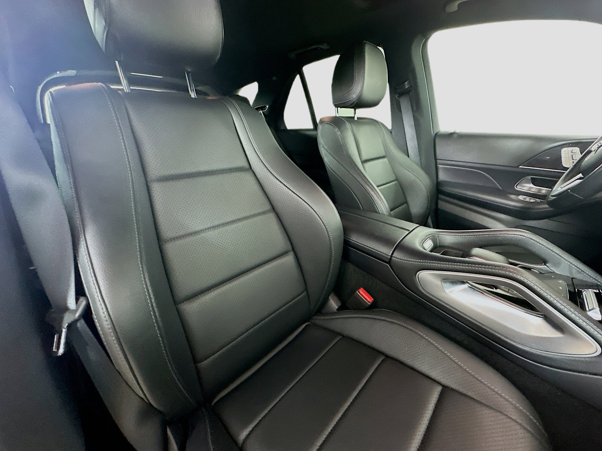 Certified 2021 Mercedes-Benz GLE 350 4MATIC w/ Premium Package image 38