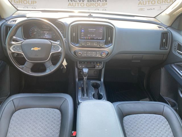 Used 2022 Chevrolet Colorado Z71 AWD/4WD image 10