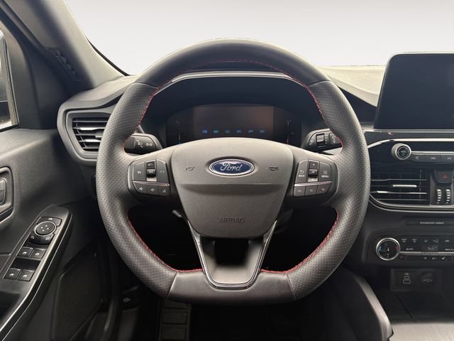 Used 2025 Ford Escape ST-Line Select AWD/4WD image 12