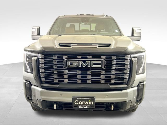 Used 2026 GMC Sierra 3500 Denali Ultimate AWD/4WD image 4