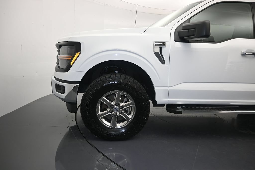 Used 2025 Ford F150 XLT w/ Equipment Group 301A Standard AWD/4WD image 9
