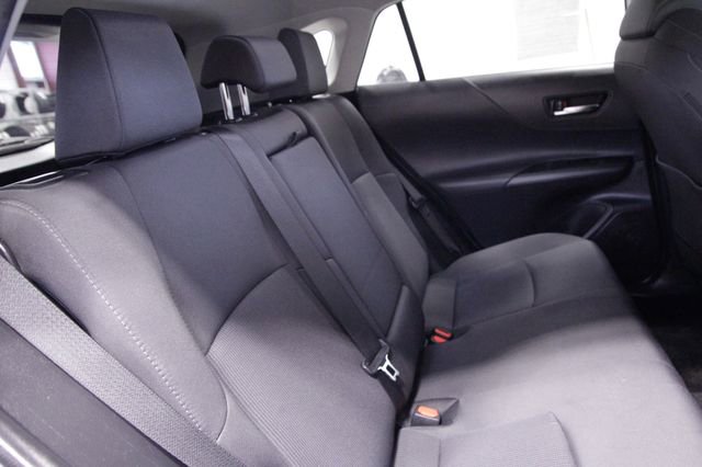 Used 2021 Toyota Venza LE image 18