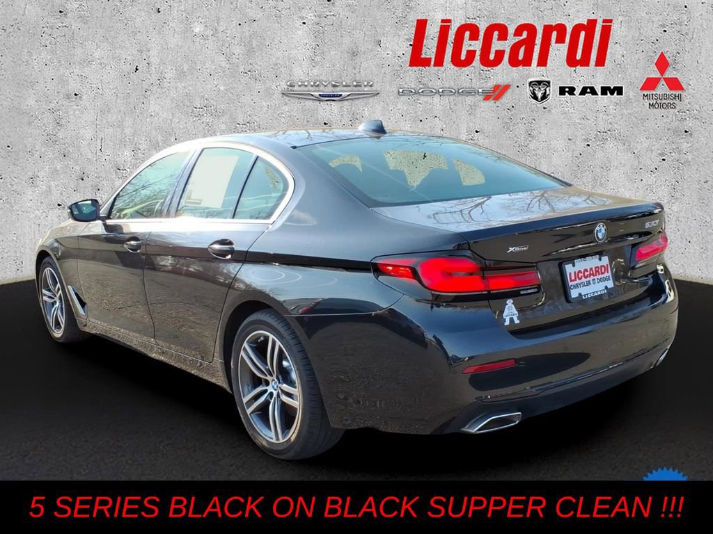 Used 2023 BMW 530i xDrive image 4