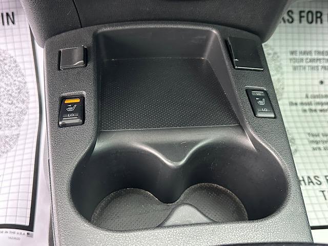 Used 2016 Nissan Leaf SL image 28