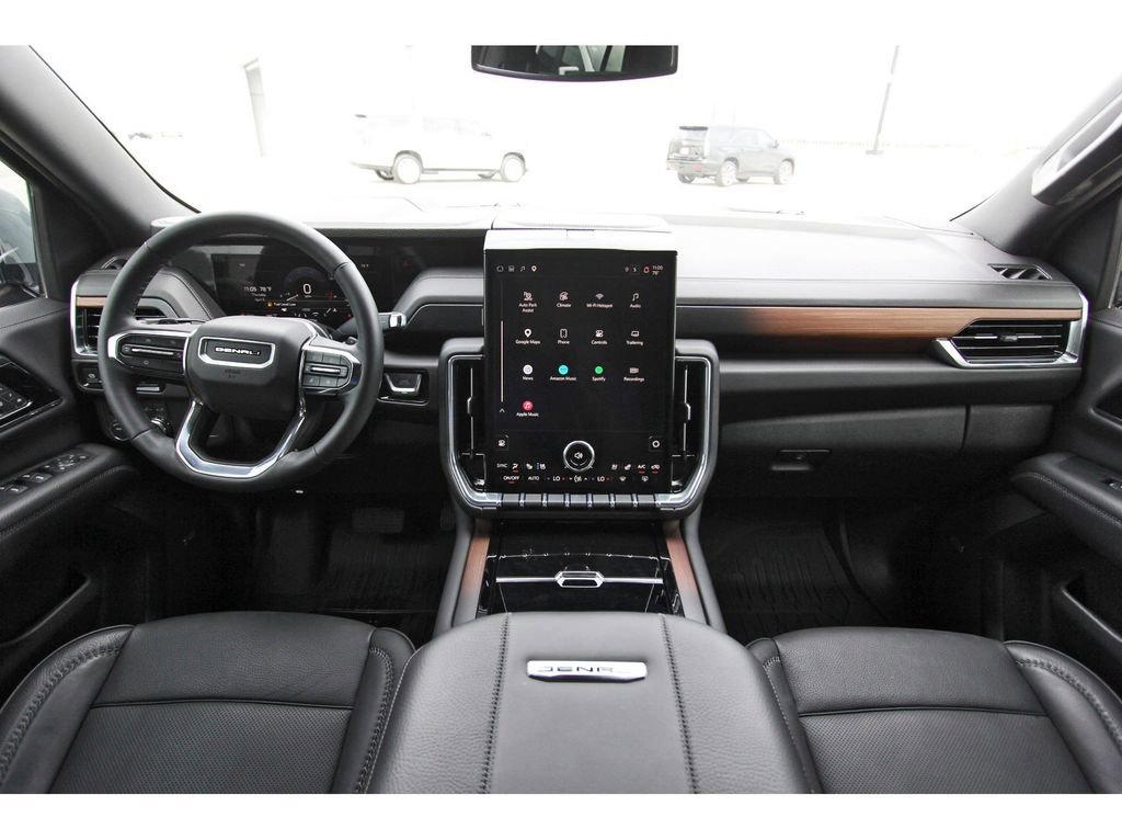 Used 2025 GMC Yukon Denali image 9