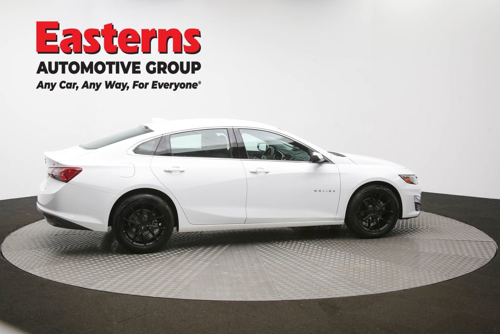 Used 2020 Chevrolet Malibu LT image 43