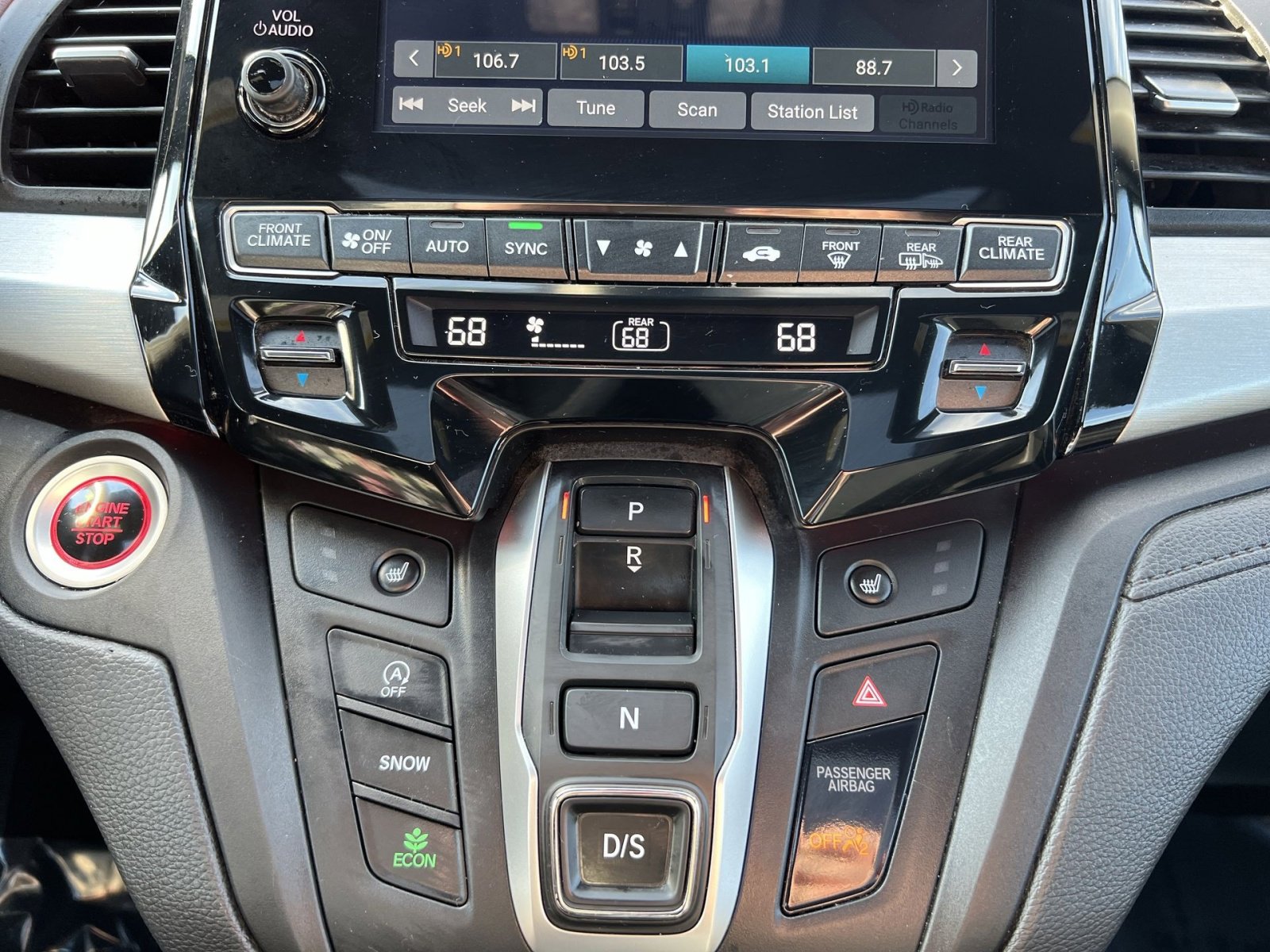 Used 2023 Honda Odyssey Sport image 27