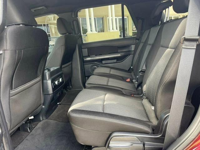 Used 2021 Ford Expedition XLT image 9