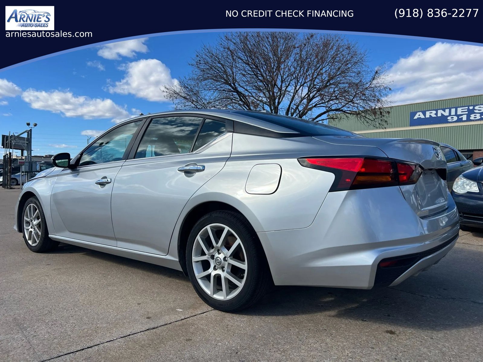 Used 2020 Nissan Altima 2.5 S FWD image 2