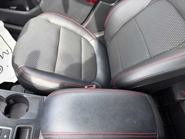 Used 2023 Ford Escape ST-Line w/ Tech Pack #1 AWD/4WD image 28