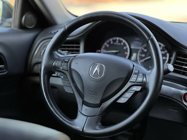 Used 2017 Acura ILX FWD image 29