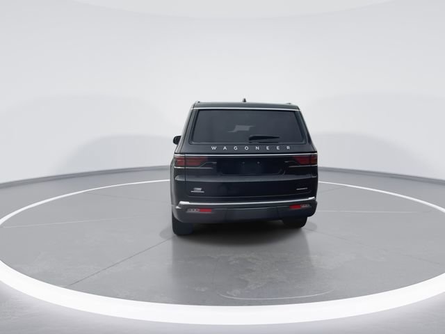 Used 2022 Jeep Wagoneer Series I AWD/4WD image 10